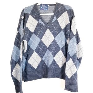 Vintage Argyle V Neck Sweater, Wool Blend, Blue Wh